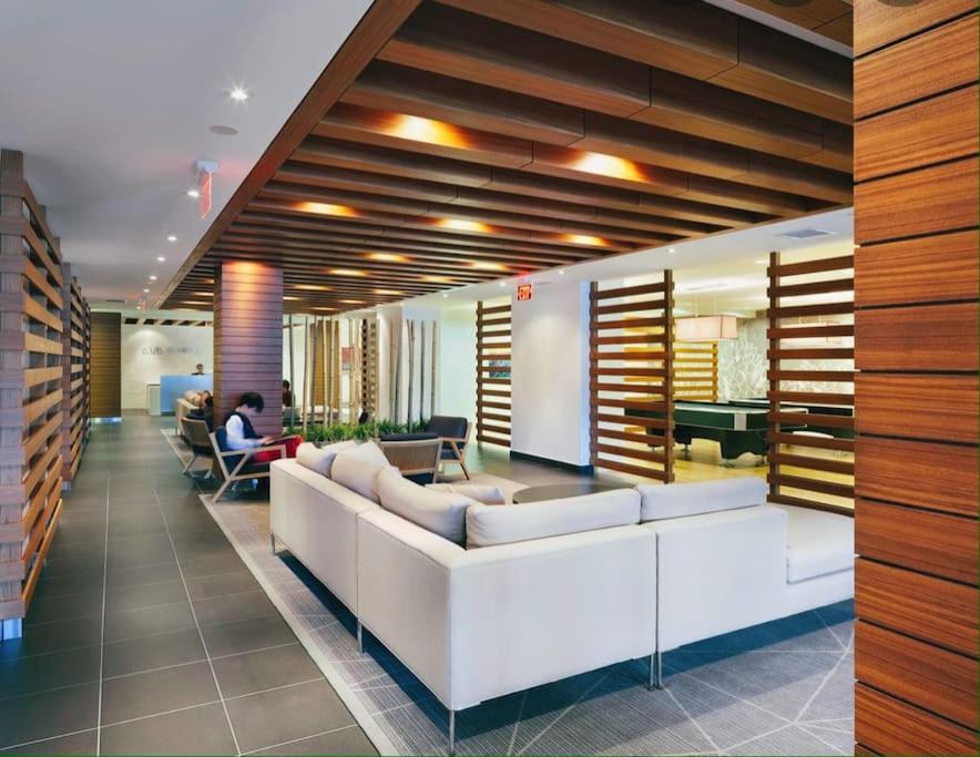 Stunning Condo Wit Amazing View 5Mins From Cntower Toronto Luaran gambar