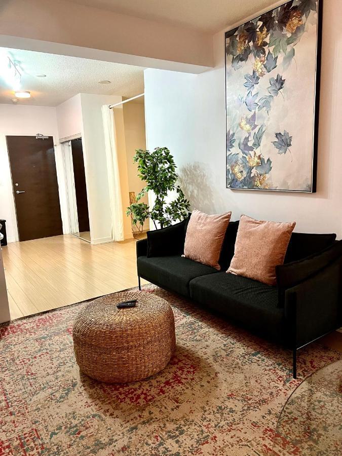 Stunning Condo Wit Amazing View 5Mins From Cntower Toronto Luaran gambar