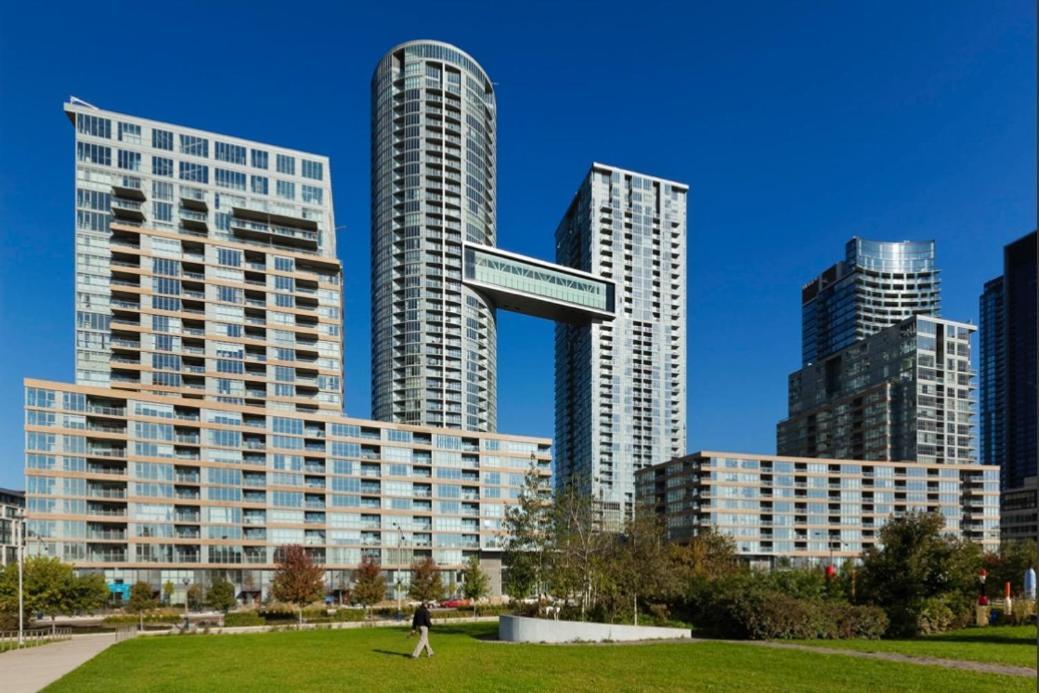 Stunning Condo Wit Amazing View 5Mins From Cntower Toronto Luaran gambar